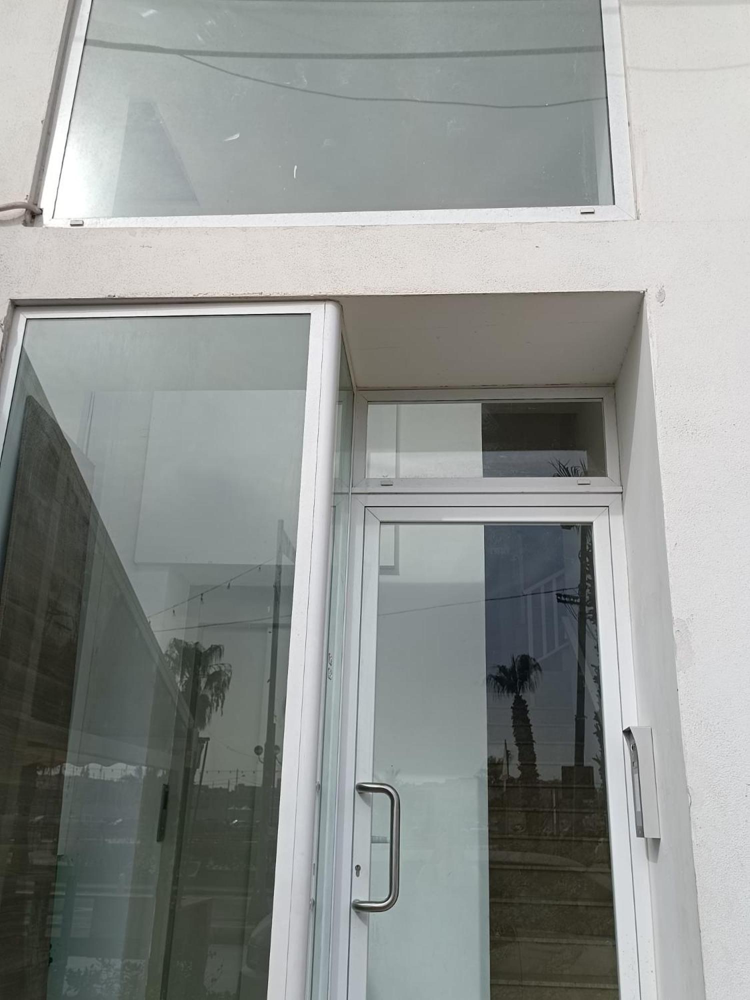 Seafront Beautifully Furnished 2 Bedrooms Gogzr-3 Gzira Esterno foto